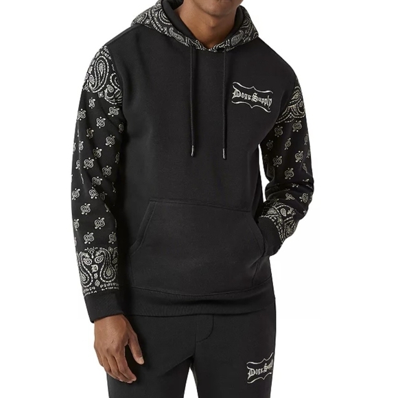 Other - 💋Black Paisley Hoodie💋